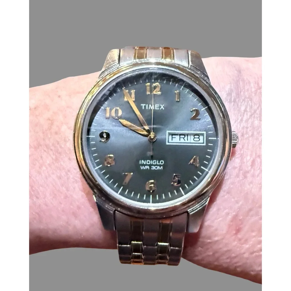 Timex T2G487 Indiglo Day Date Two Tone Stainless Steel Quartz Men's Watch Runs